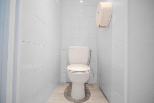 Litera en habitación compartida - Solo mujeres del hotel City Inn Paris. Foto 12