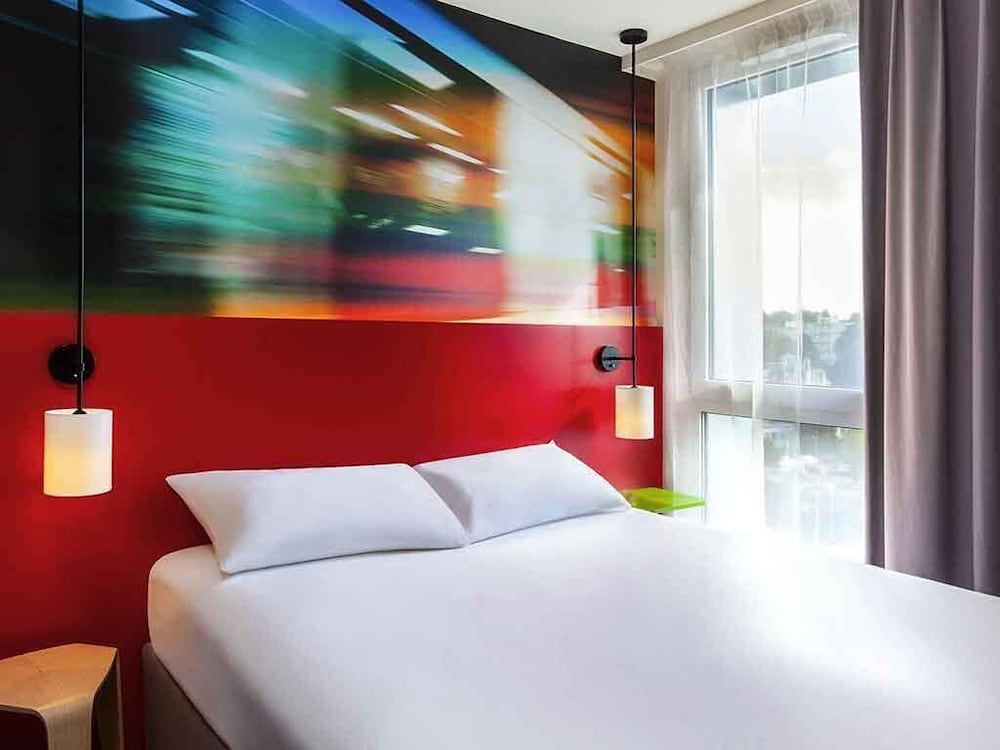 Habitación Estándar con 1 cama doble del hotel Ibis Styles Mulhouse Centre Gare. Foto 3