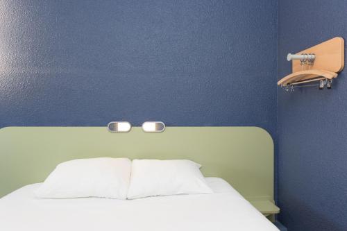 Habitación Doble con cama grande del hotel ibis budget Sisteron. Foto 5