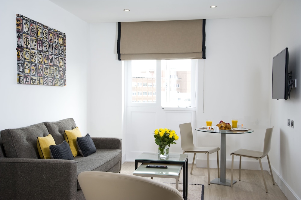 Suite, 1 habitación del hotel The Rosebery by Supercity. Foto 6