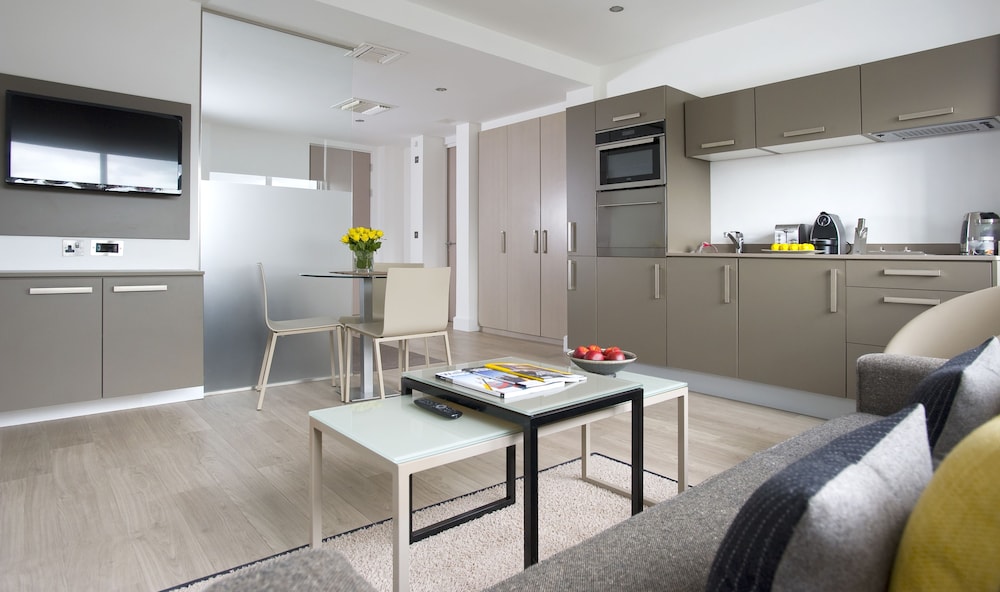 Suite Premier del hotel The Rosebery by Supercity. Foto 7