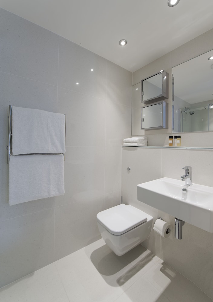 Suite Premier del hotel The Rosebery by Supercity. Foto 12