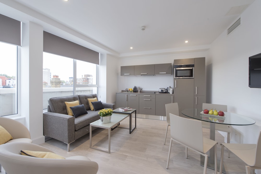 Suite, 2 habitaciones del hotel The Rosebery by Supercity. Foto 3