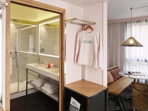 Habitación Doble - XL Mama del hotel Mama Shelter Paris West. Foto 5