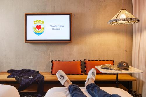 XXL Mama Family Twin Room del hotel Mama Shelter Paris West. Foto 3