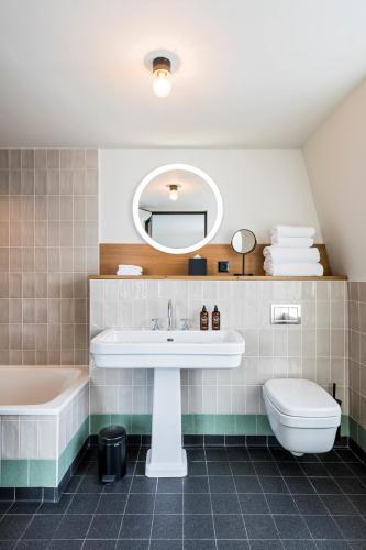 Suite del hotel Le Grand Quartier. Foto 5
