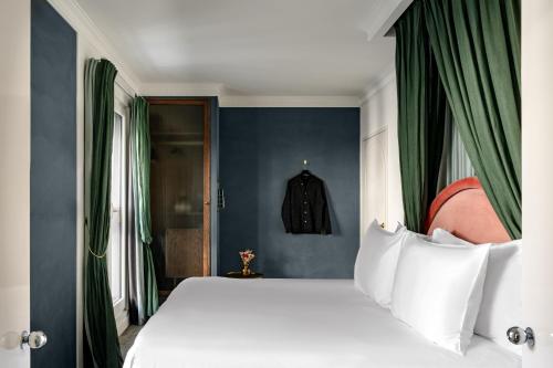 Habitación Doble Superior - 1 o 2 camas - Saint Fiacre del hotel Grands Boulevards Experimental. Foto 4