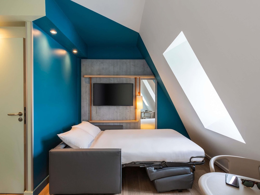Habitación Familiar del hotel Ibis Budget Paris Clichy Mairie. Foto 1