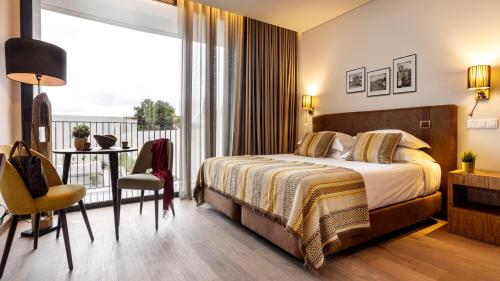 Habitación Doble Superior con vistas a la piscina - 1 o 2 camas del hotel Évora O Cante