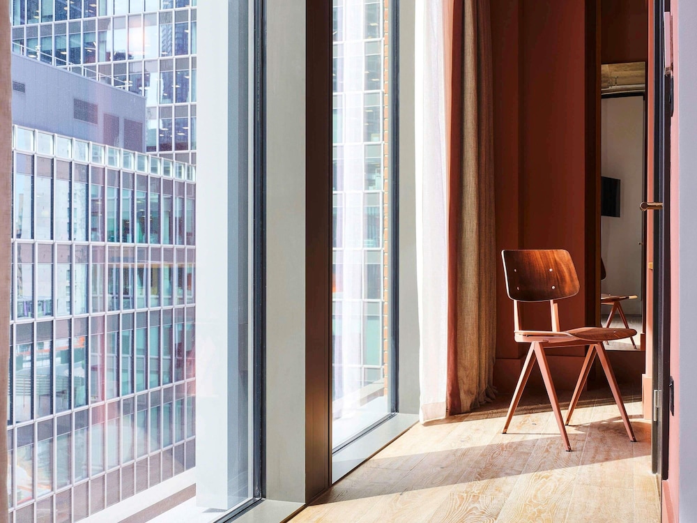 Habitación de diseño (TRIBE Extra) del hotel Tribe London Canary Wharf. Foto 5