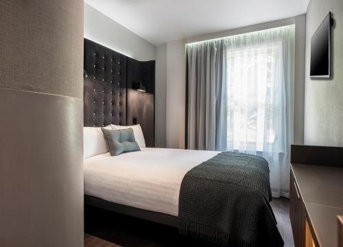 Alojamiento Doble Acogedor con ventana del hotel Point A Kensington Olympia. Foto 7