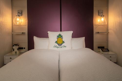 Habitación Starlet - 1 cama grande del hotel Staypineapple, An Artful Hotel, Midtown. Foto 4