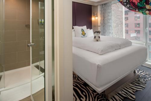 Habitaciones Comunicadas Fashionista del hotel Staypineapple, An Artful Hotel, Midtown. Foto 1