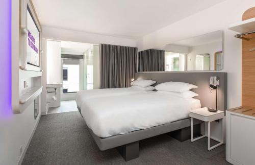 Alojamiento Doble Premium - 2 camas del hotel Yotel Edinburgh. Foto 1