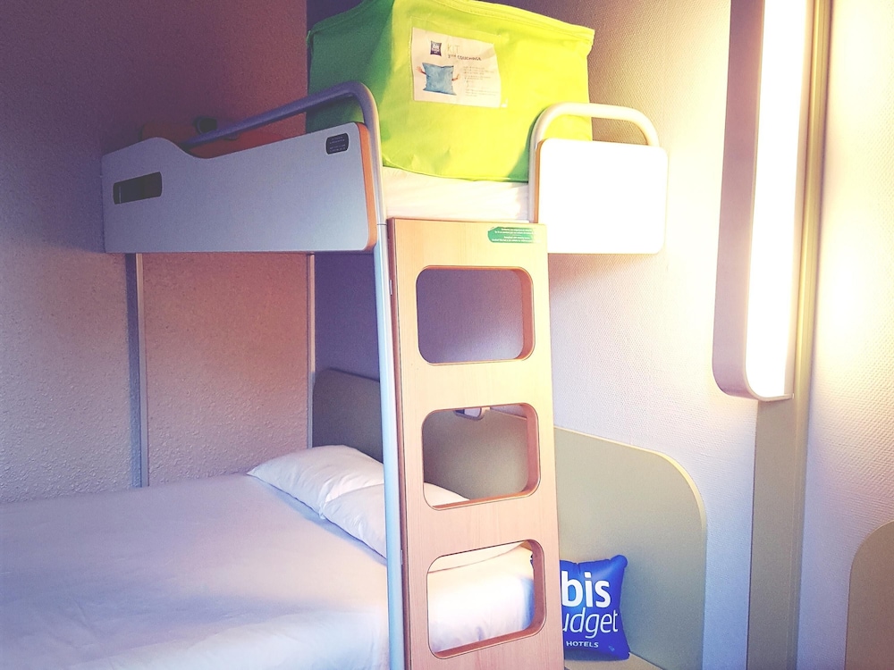 Habitación Familiar del hotel Ibis Budget Arles Palais Des Congres. Foto 4