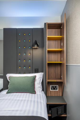 Habitación Doble Cómoda del hotel Point A Dublin Parnell Street. Foto 8