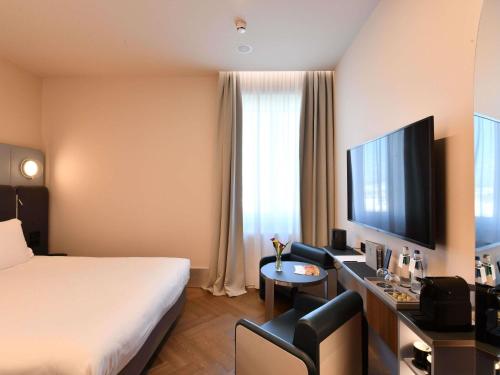 Habitación Superior - vistas a la bahía del hotel Palazzo Tirso Cagliari Mgallery. Foto 1