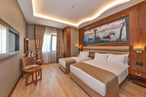 Habitación Triple Deluxe del hotel Piya Sport