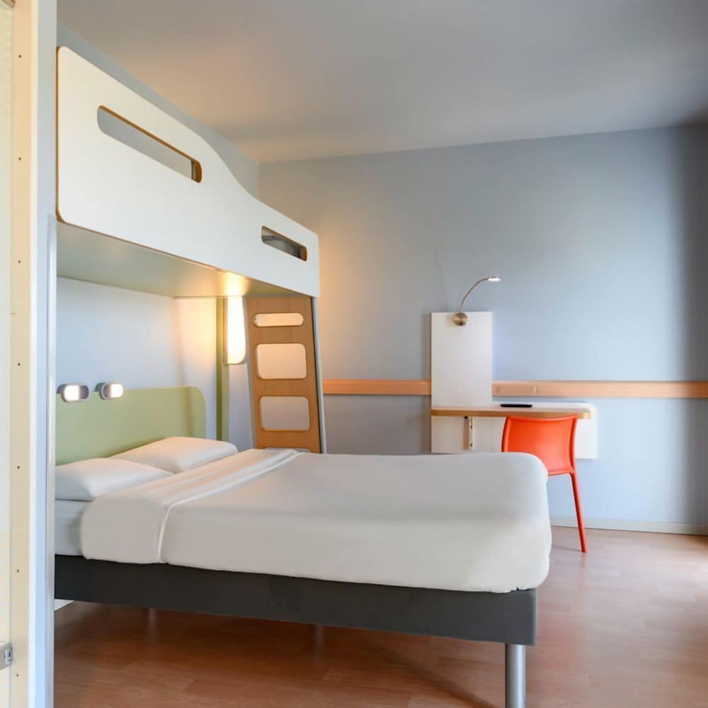 Habitación doble 1 Cama doble del hotel Ibis Budget Muenchen City Olympiapark. Foto 5