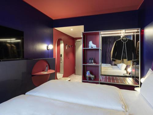 Habitación Doble Estándar del hotel Ibis Styles Muenchen Perlach. Foto 1