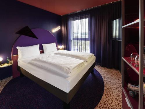 Habitación Doble Estándar del hotel Ibis Styles Muenchen Perlach. Foto 5