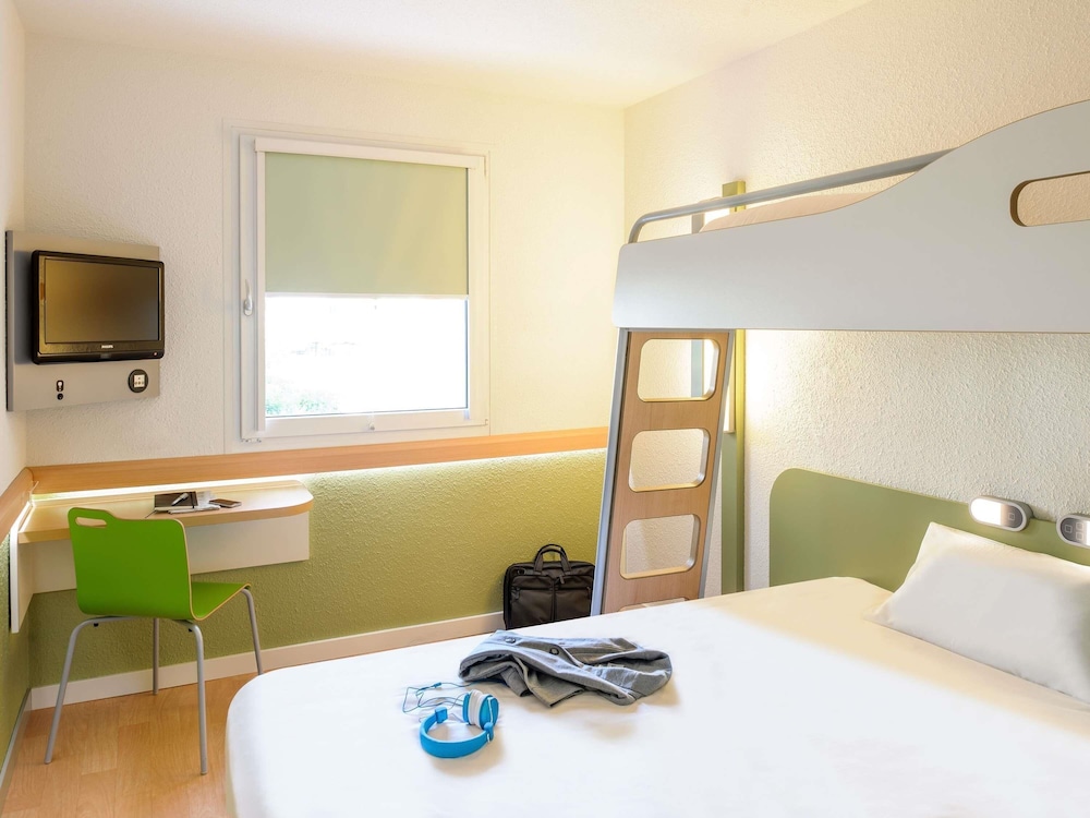 Habitaciones estándar con 1 cama doble del hotel ibis budget Aachen City. Foto 5