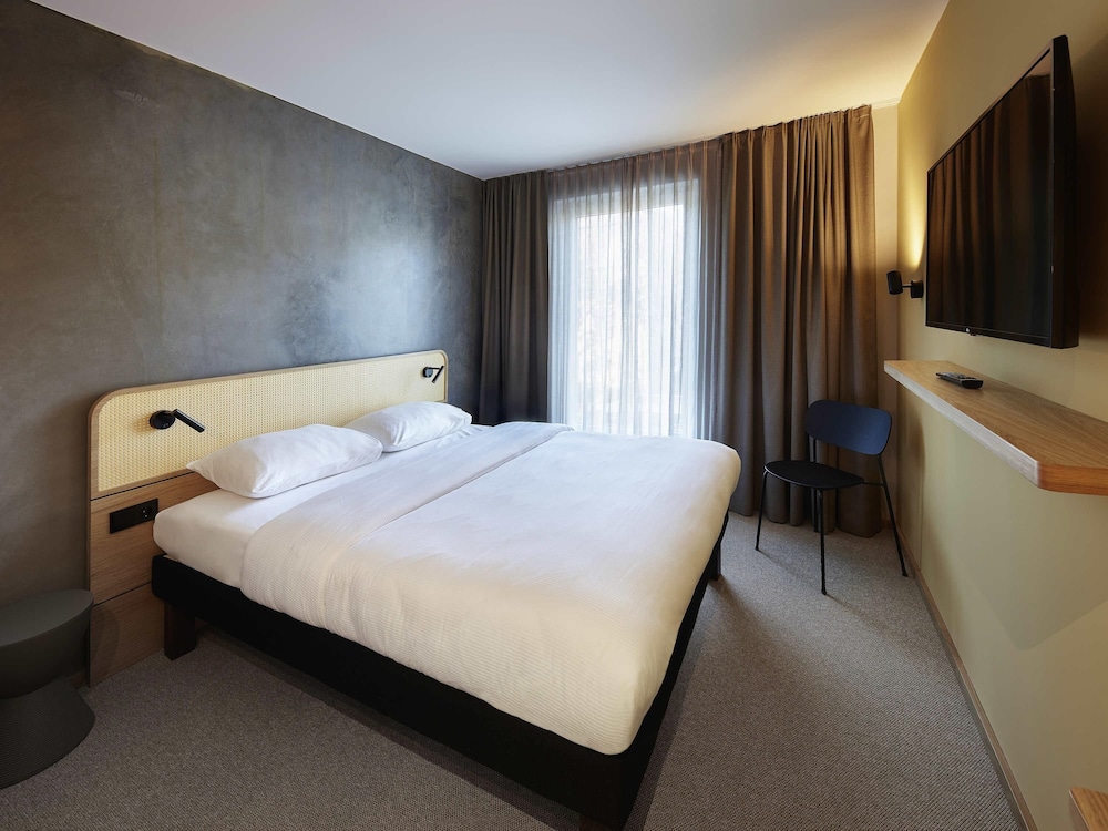 Habitación Estándar con 1 cama doble del hotel ibis Styles Bayreuth. Foto 2