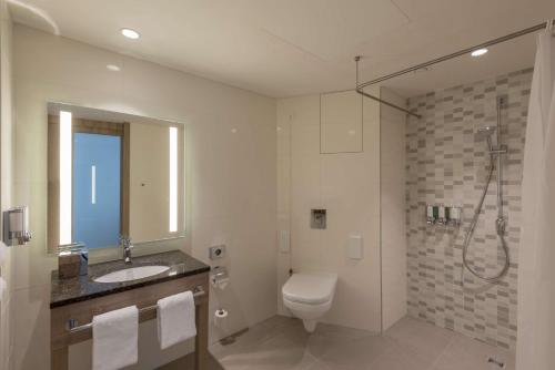 Habitación con cama grande - Adaptada para personas con movilidad reducida - No fumadores del hotel Hampton By Hilton Frankfurt City Centre East
