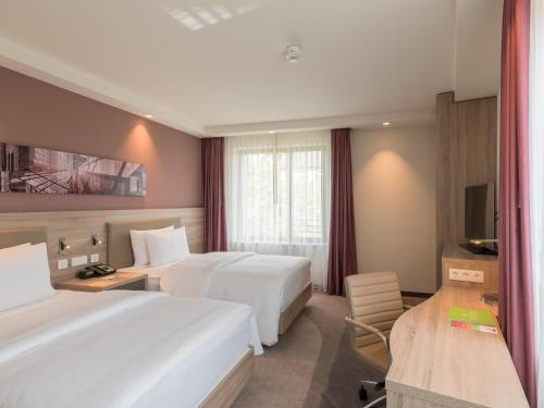 Habitación Doble - No fumadores - 2 camas del hotel Hampton By Hilton Frankfurt City Centre East. Foto 3
