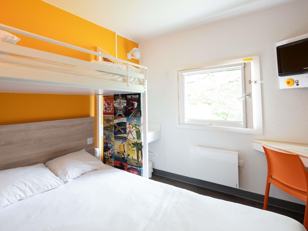 Habitación TRÍO para un máximo de tres personas Ideal para familias, parejas o amigos del hotel hotelF1 Brive Ussac. Foto 4