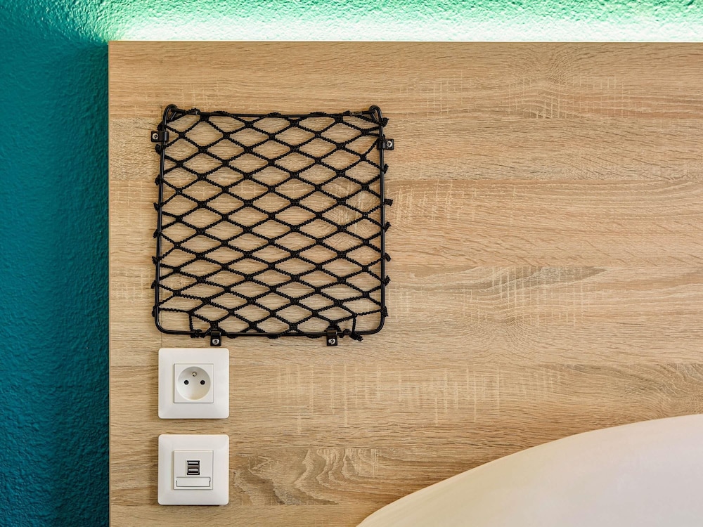 Habitación Cabrio con baño privado. Novedad #ontheroad del hotel hotelF1 Dijon Nord. Foto 7
