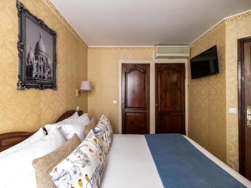 Habitación Individual Superior del hotel Minerve Paris. Foto 8