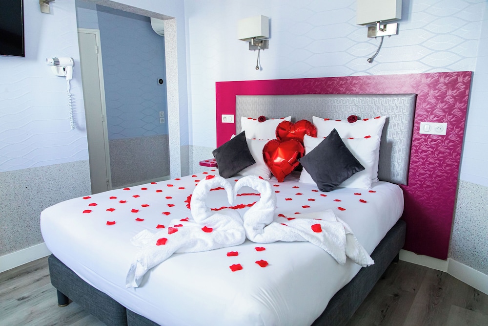 Suite Business del hotel De Paris Montparnasse. Foto 10