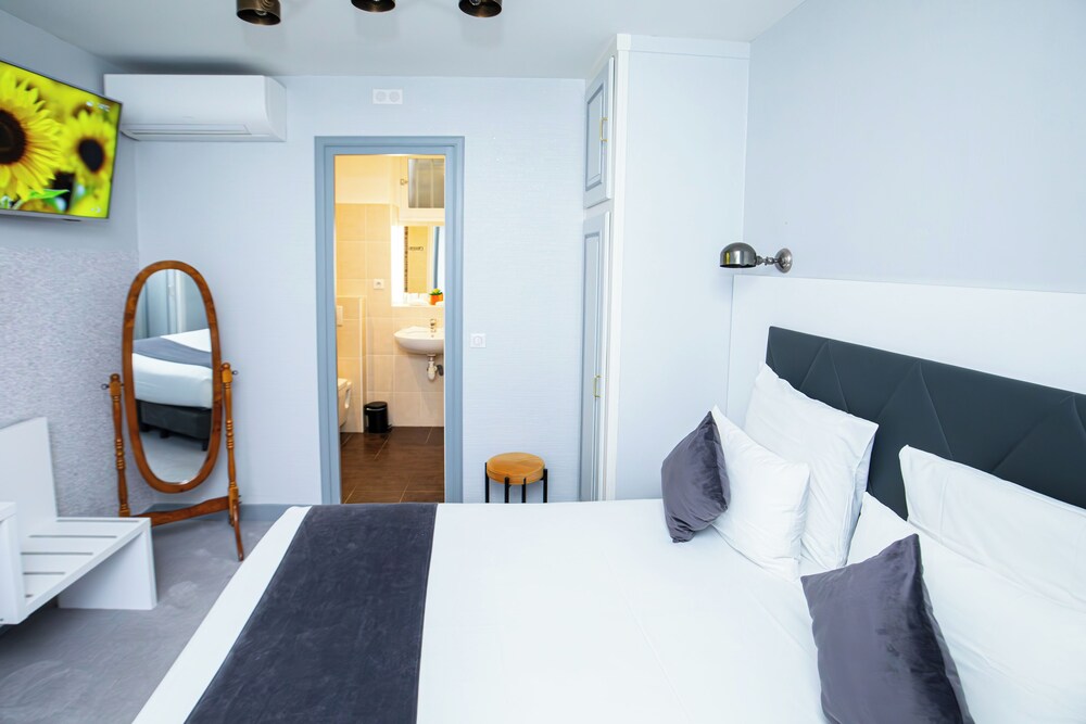 Suite Familiar del hotel De Paris Montparnasse. Foto 6