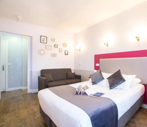 Habitación Triple del hotel De Paris Montparnasse
