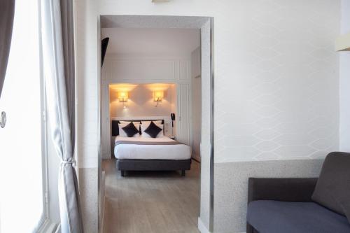Suite Executive del hotel De Paris Montparnasse. Foto 2