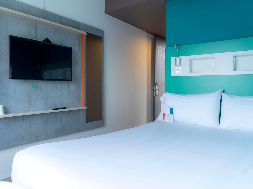 Habitacion Standard con 1 cama doble del hotel Ibis Budget Bogota Marly