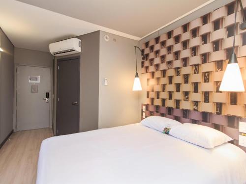 Habitación Estándar con cama doble - Adaptada para personas con discapacidad del hotel Ibis Cúcuta