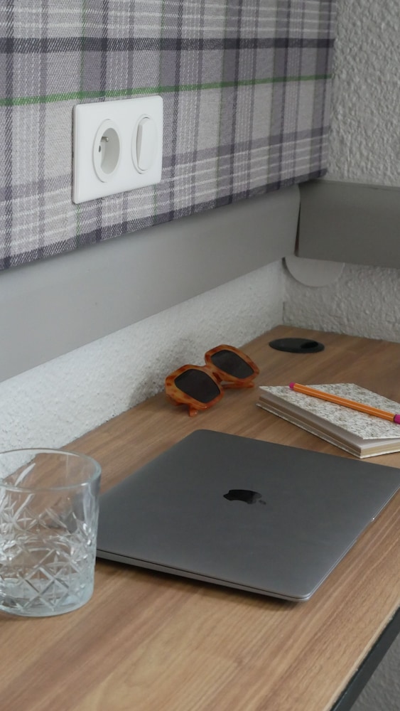 Habitación Pure con cama doble del hotel Greet Annecy Cran Gevrier By Accor. Foto 6