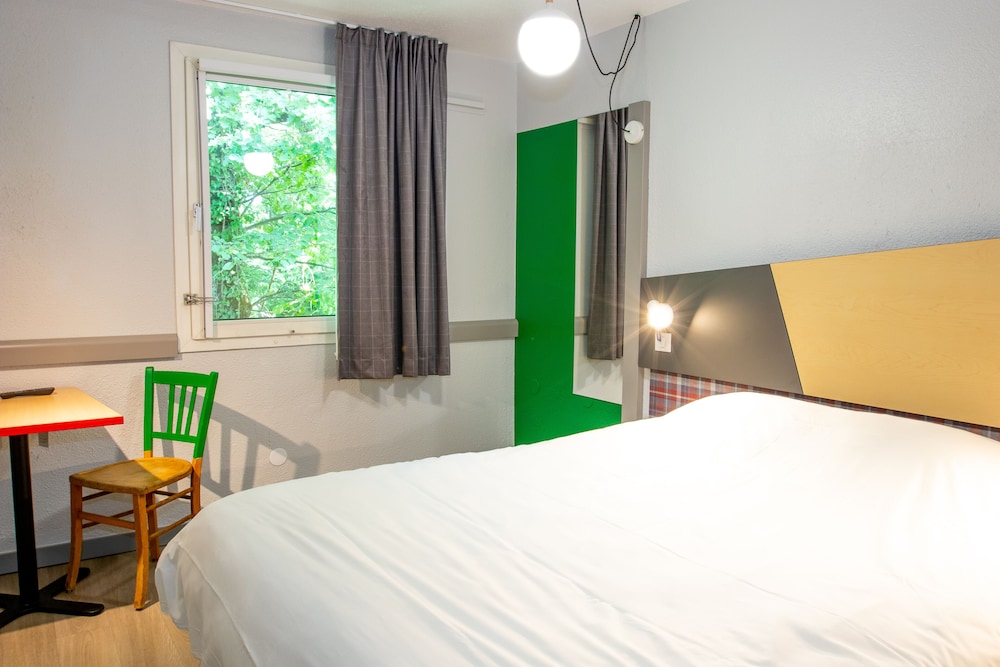 Habitación POP con vistas al jardín y 1 cama doble del hotel Greet Annecy Cran Gevrier By Accor. Foto 3