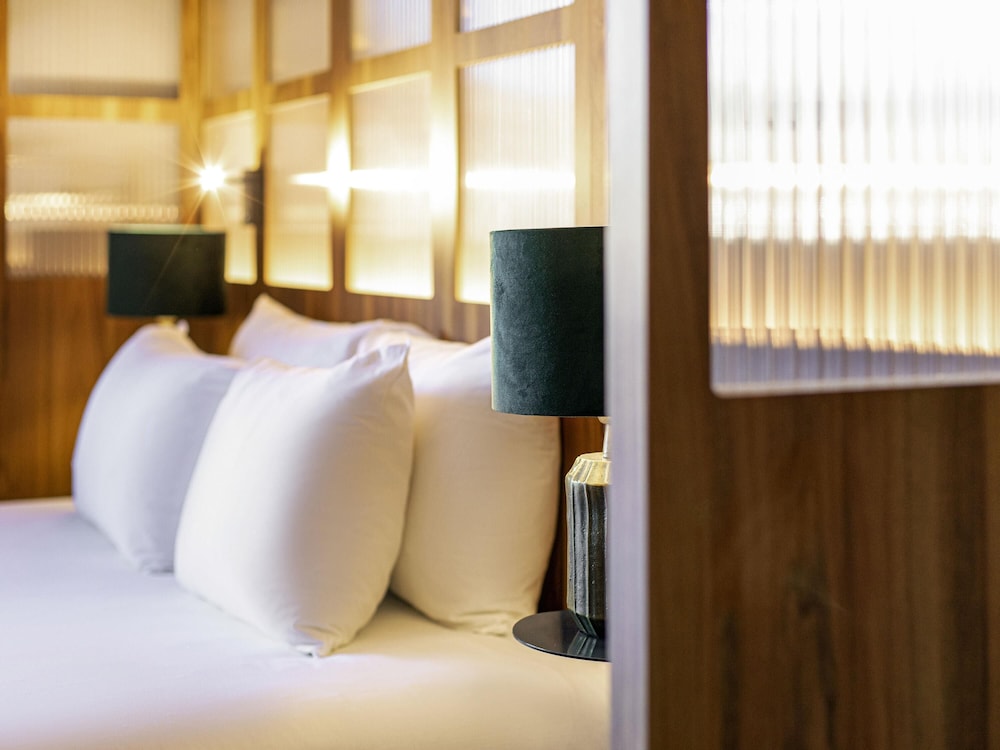 Habitación Standard con una cama doble del hotel Ibis Styles Saint Étienne Gare Châteaucreux. Foto 5