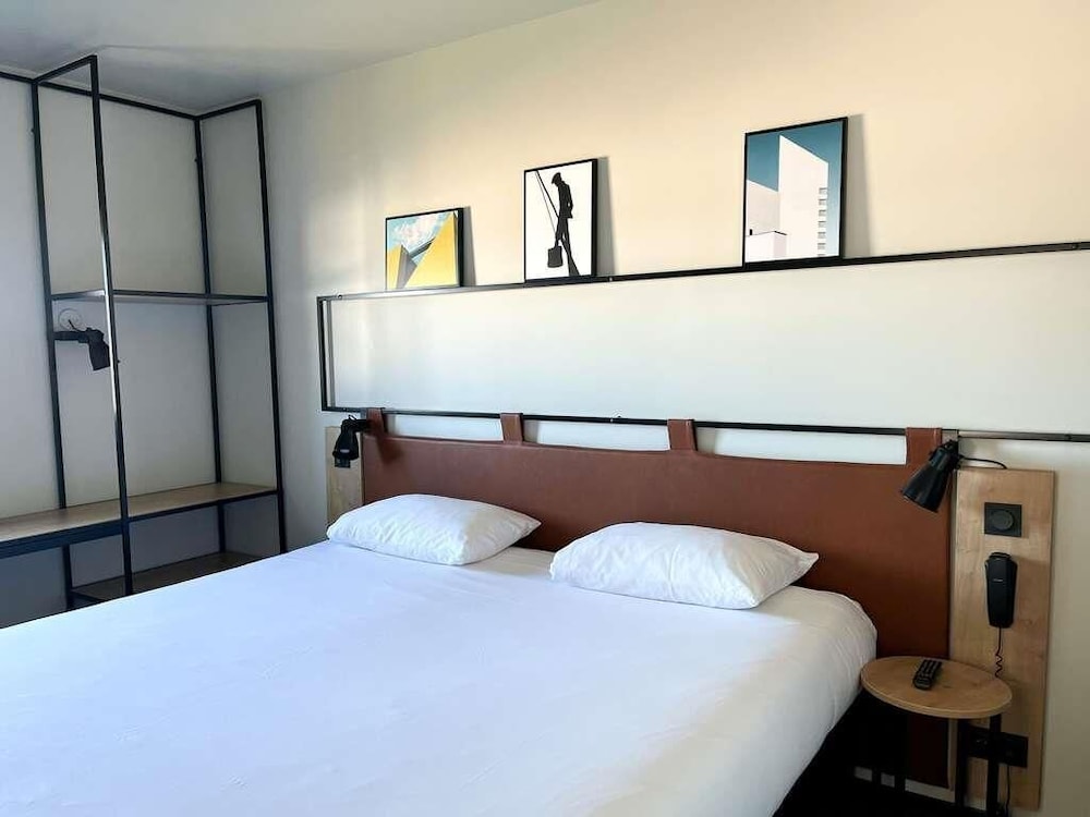 Habitación Estándar con 1 cama doble del hotel Ibis Lunel Petite Camargue. Foto 2