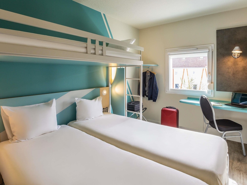 TRIPLE - Habitación con 3 camas individuales del hotel Ibis budget Haguenau Strasbourg Nord