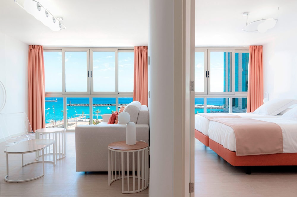 Apartamento Vista Mar Superior 1 Cama queen Sofá Cama incluido kitchenette del hotel Plus Fariones Habitat