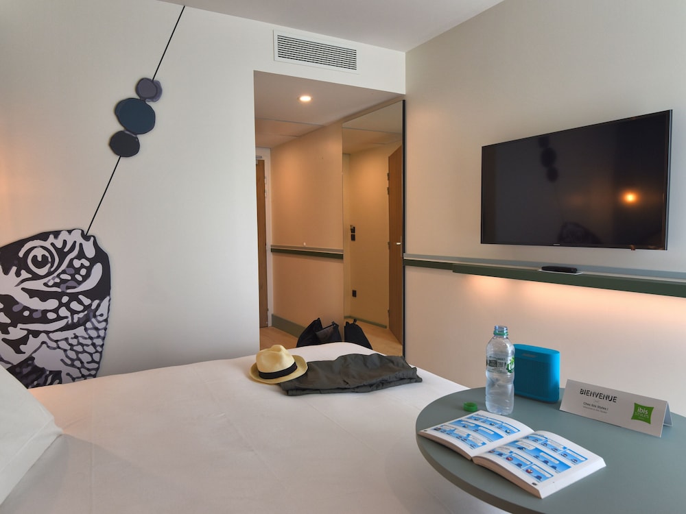 Habitación Doble Clásica del hotel ibis Styles Arcachon Gujan Mestras. Foto 5