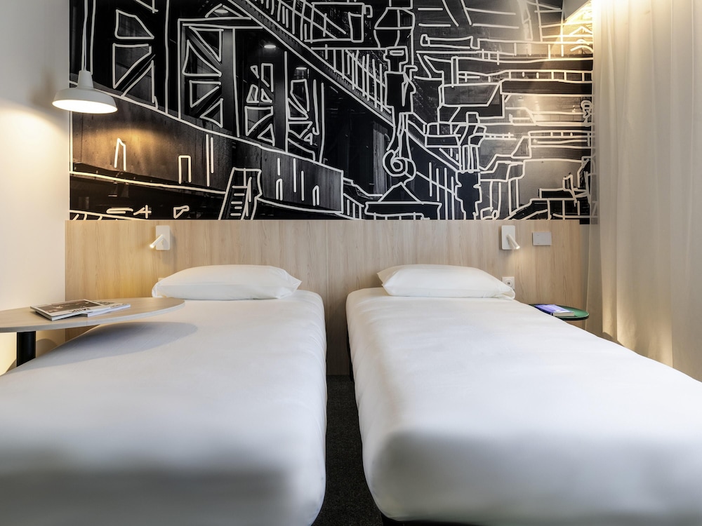 Habitación estándar con 2 camas individuales del hotel Ibis Styles Limoges Centre. Foto 3
