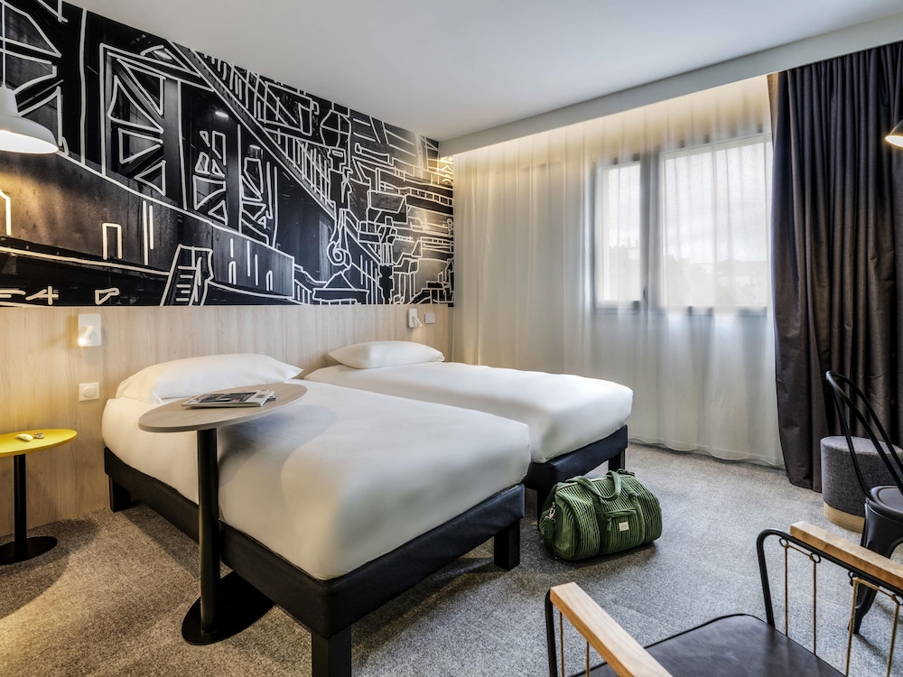 Habitación estándar con 2 camas individuales del hotel Ibis Styles Limoges Centre. Foto 5