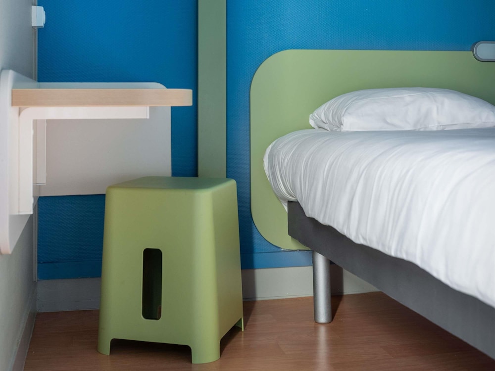 DOBLE - Habitación con una cama grande del hotel Ibis Budget Caen Hérouville