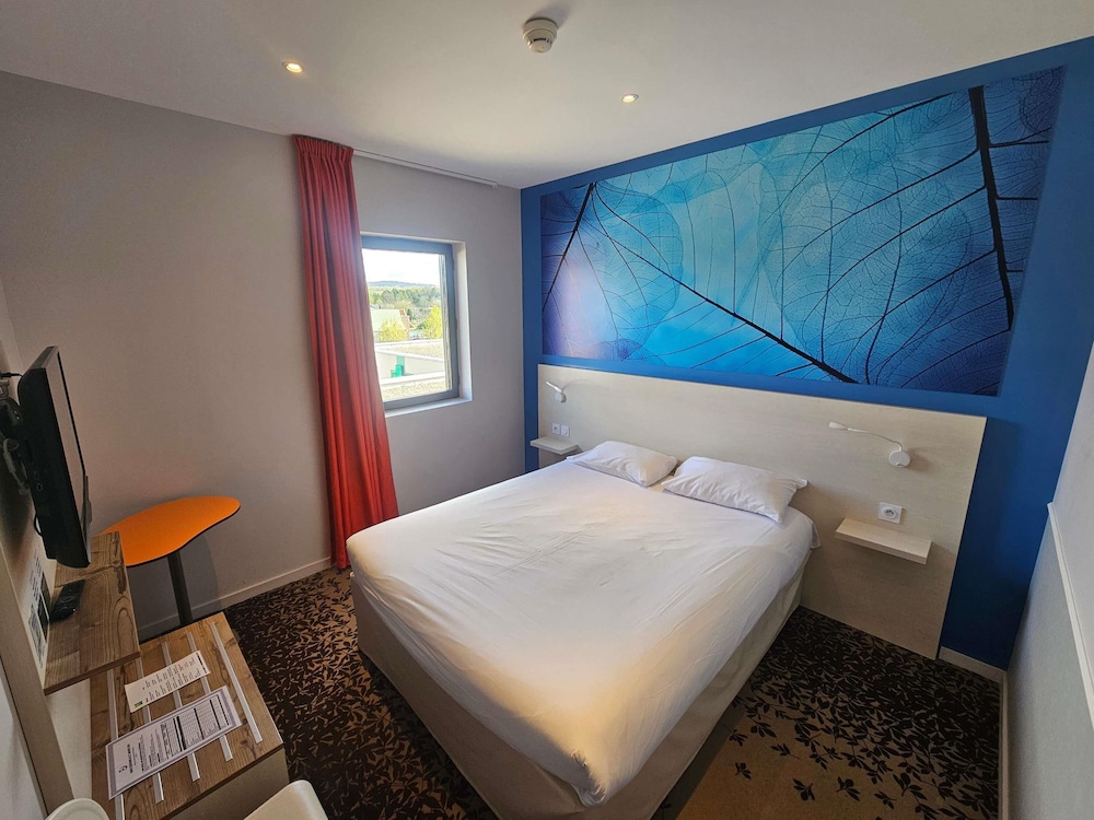 Habitación Estándar con 1 cama doble del hotel ibis Styles Villeneuve sur Lot. Foto 5