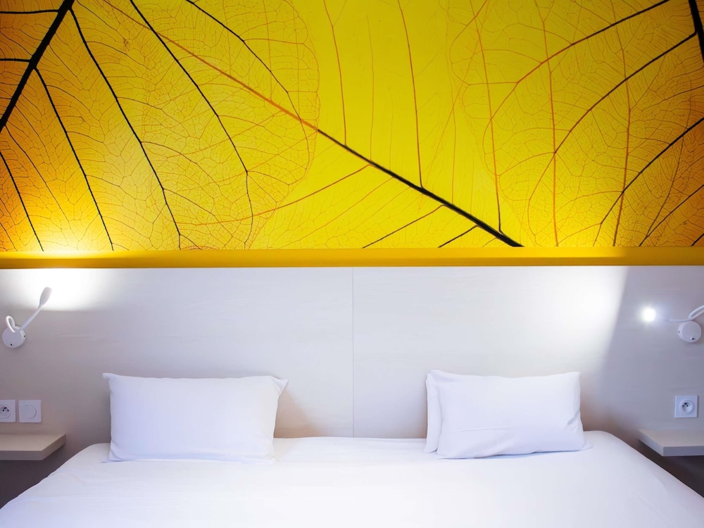 Habitación Estándar con 1 cama doble del hotel ibis Styles Villeneuve sur Lot. Foto 9